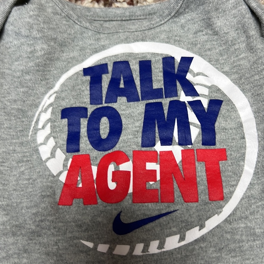 Nike - Picture 5 of 5